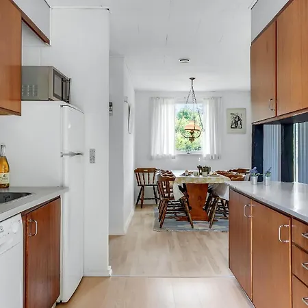 Three-bedroom In * Knebel