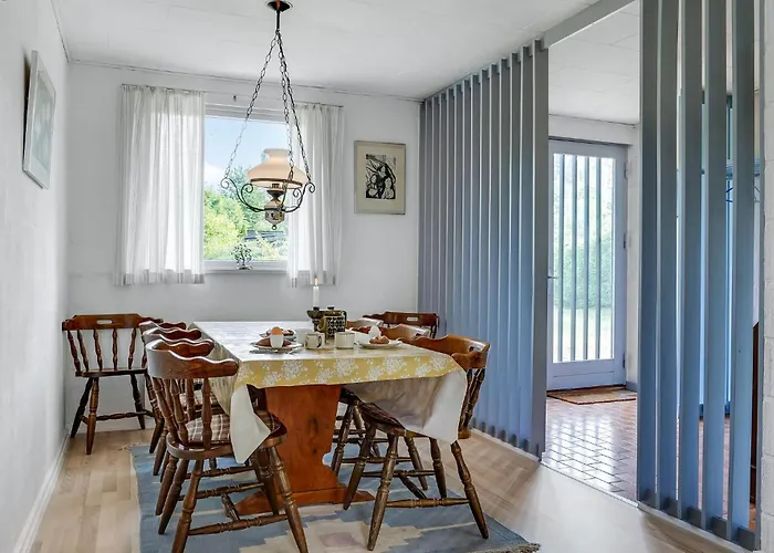 Holiday home Three-bedroom In