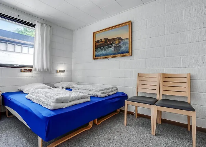 Three-bedroom In * Knebel
