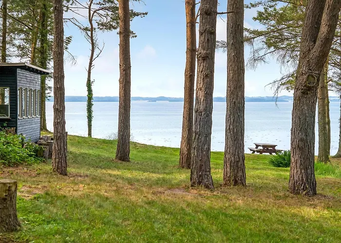 Holiday home Three-bedroom In Knebel